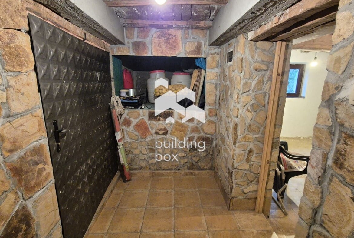 Имение в с. Телиш - 0