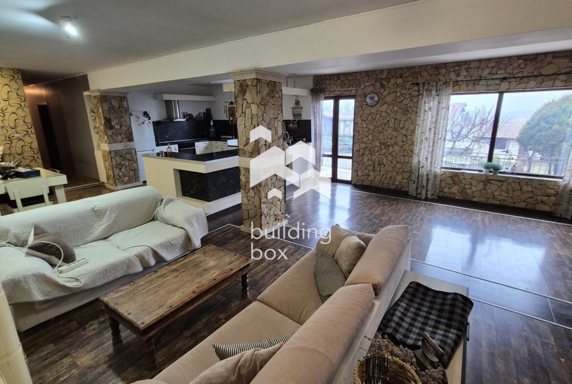 Имение в с. Телиш - 0