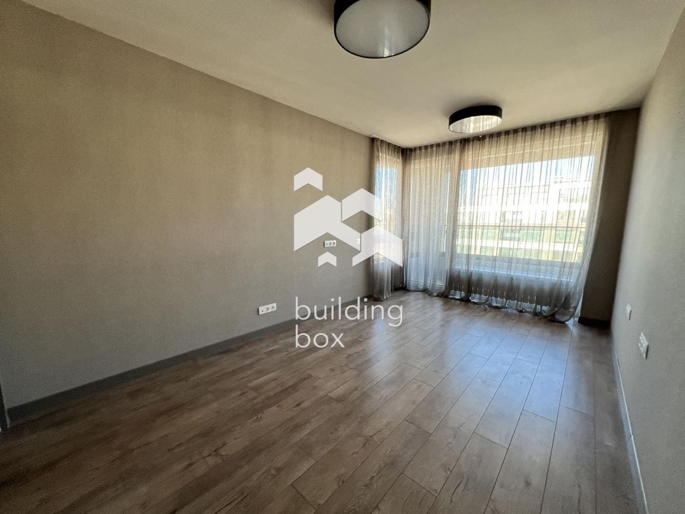 Продава 3-стаен - 0