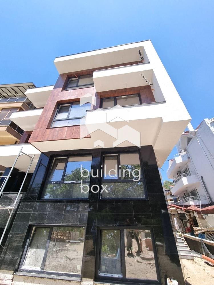 Четиристаен апартамент - кв.Бриз. - 0