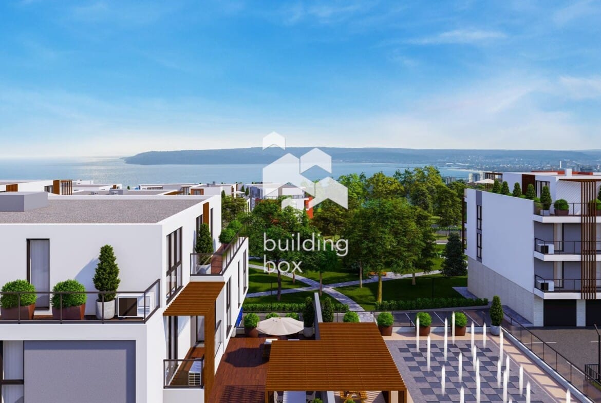 Двустаен апартамент в затворен комплекс в парк с морска панорама - 0