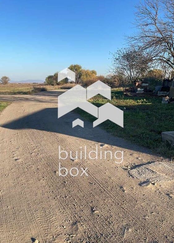 Продава парцел - 0