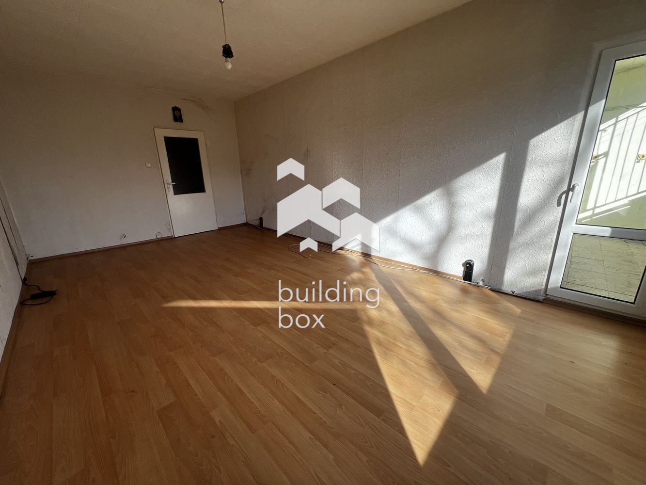 Тристаен в Сухата река - 0