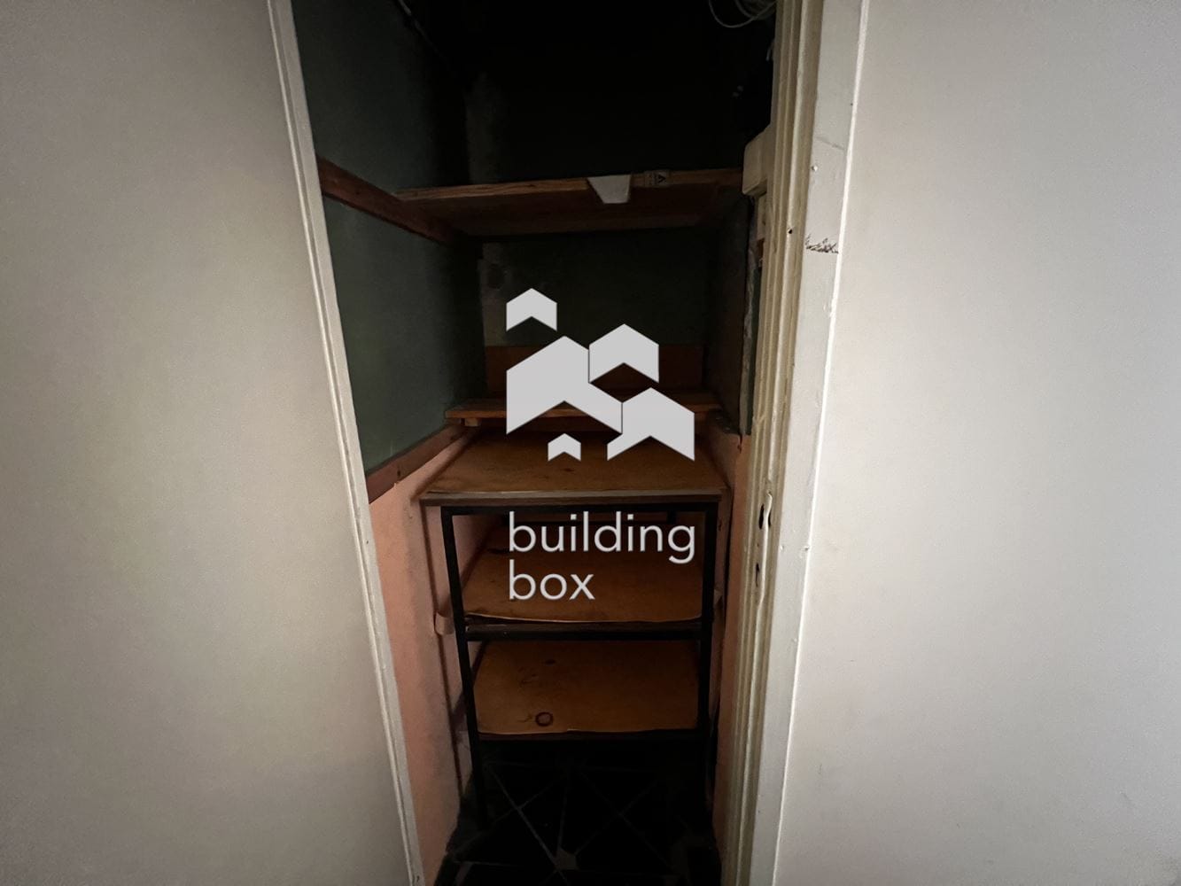 Тристаен в Сухата река - 0