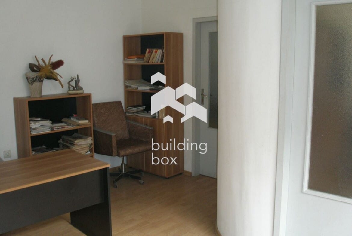 Инвестиционна сграда в центъра на гр.Добрич - 0