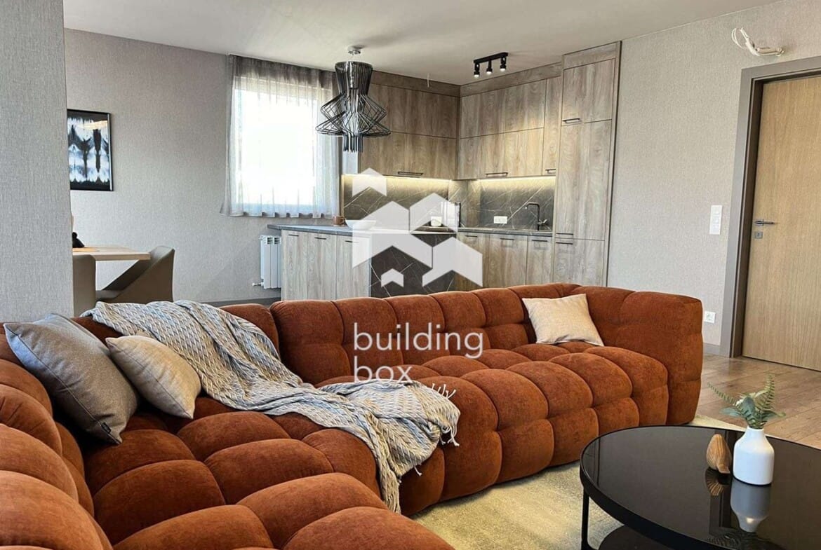 Продава 3-стаен - 0