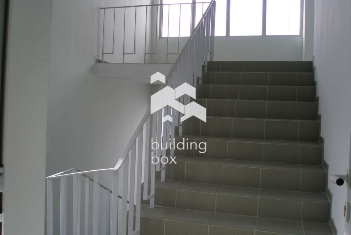 Инвестиционна сграда в центъра на гр.Добрич - 0