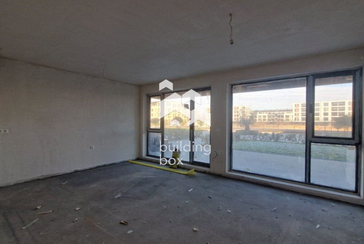 С АКТ 16! Двустаен апартамент с двор - кв. Христо Смирненски - 0