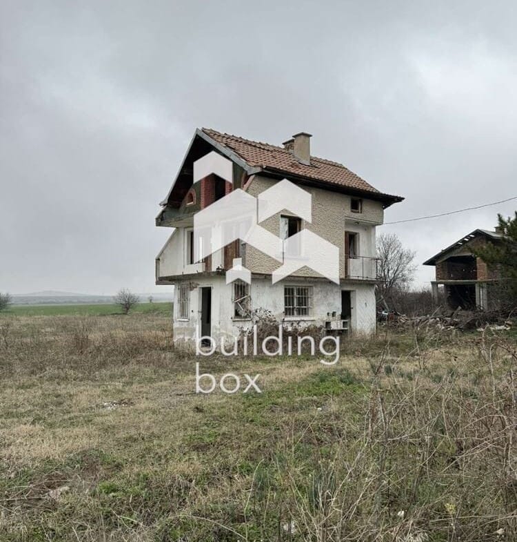 Парцел за жилищно застрояване и ФЕЦ - с. Сбор - 0