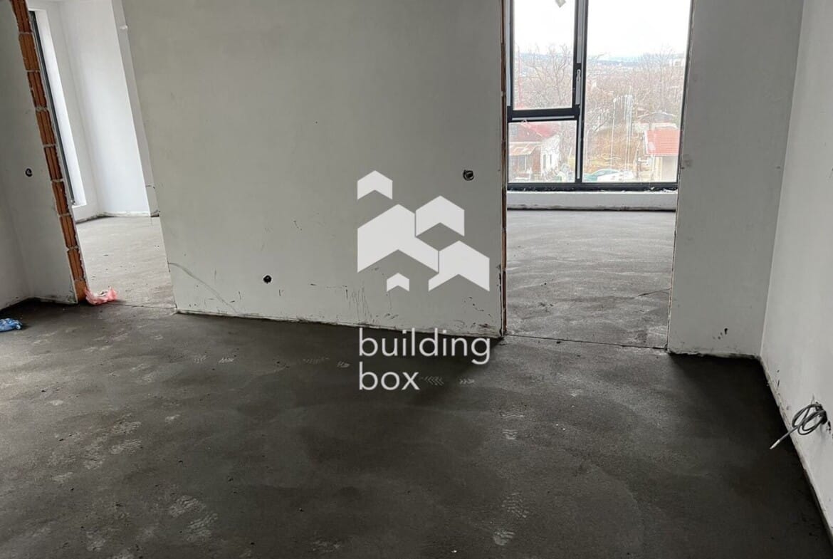 Тристаен апартамент в ж.к. Кръстова Вада - 0