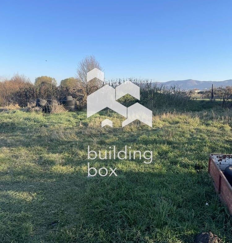 Продава парцел - 0