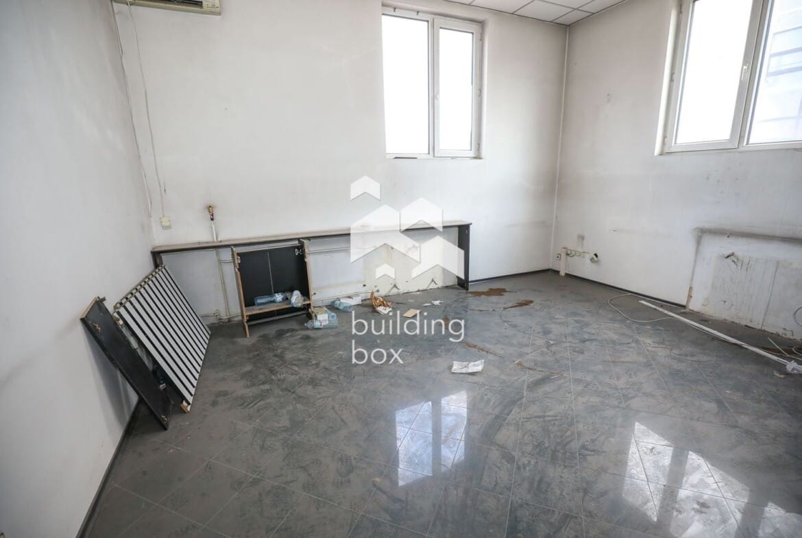 Офис - Перник, Рено - 0