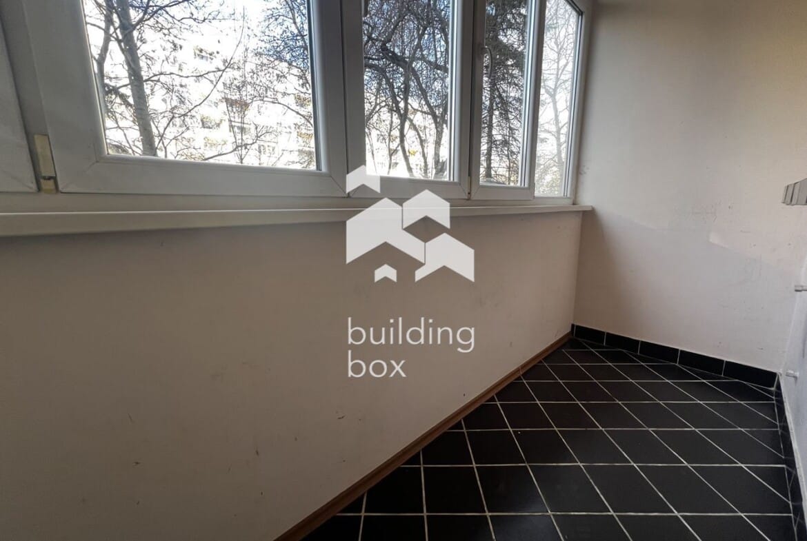 Тристаен в Сухата река - 0