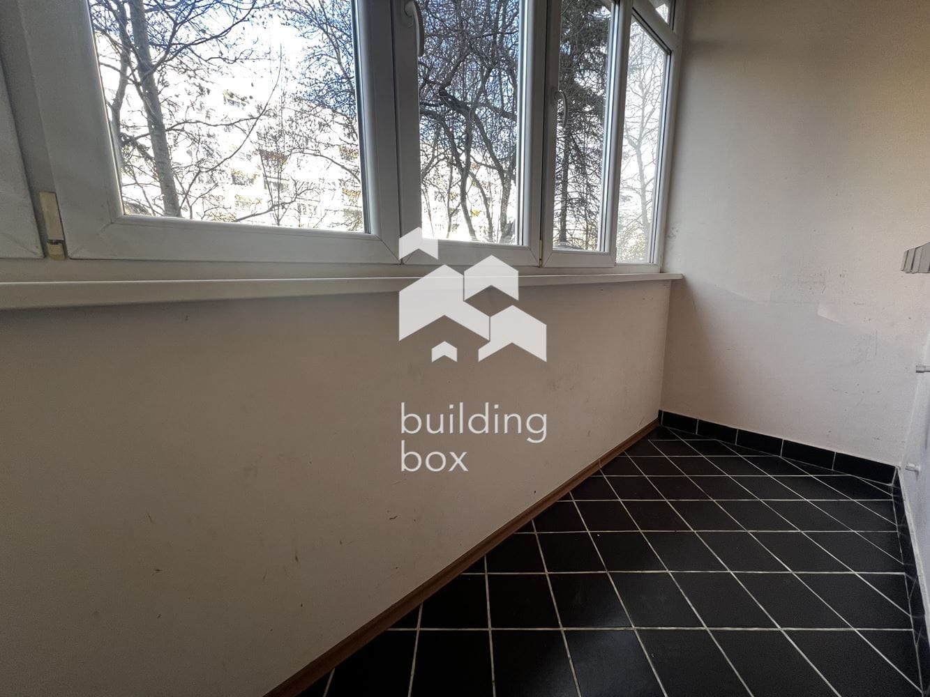 Тристаен в Сухата река - 0