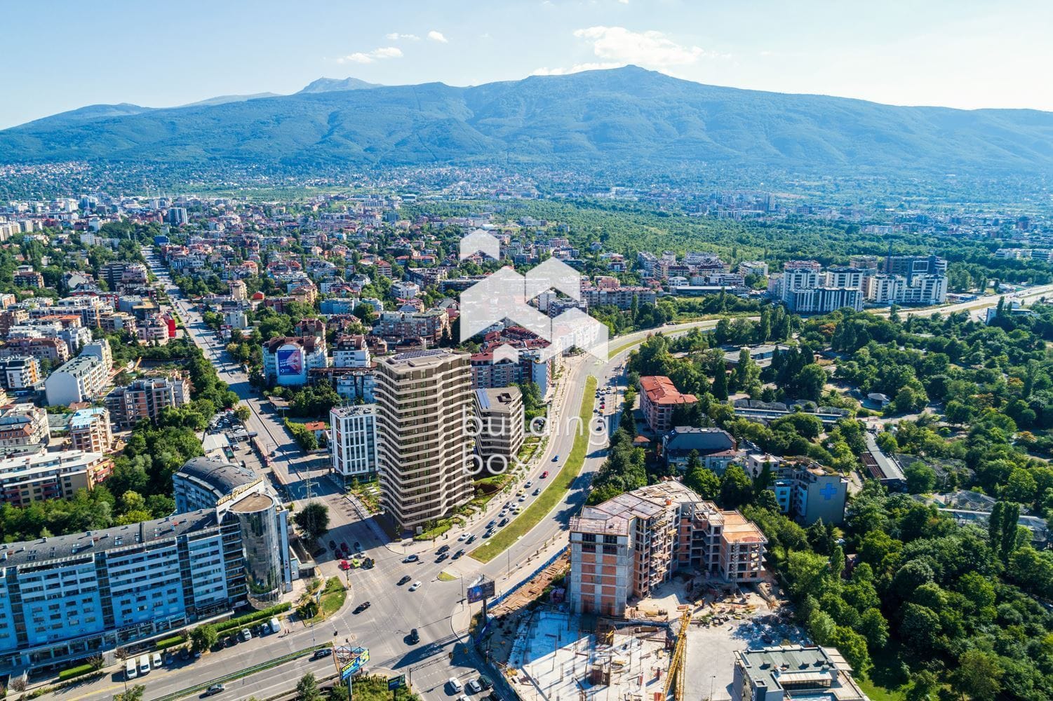 Двустаен апартамент срещу Ловен парк в кв. Витоша - 0