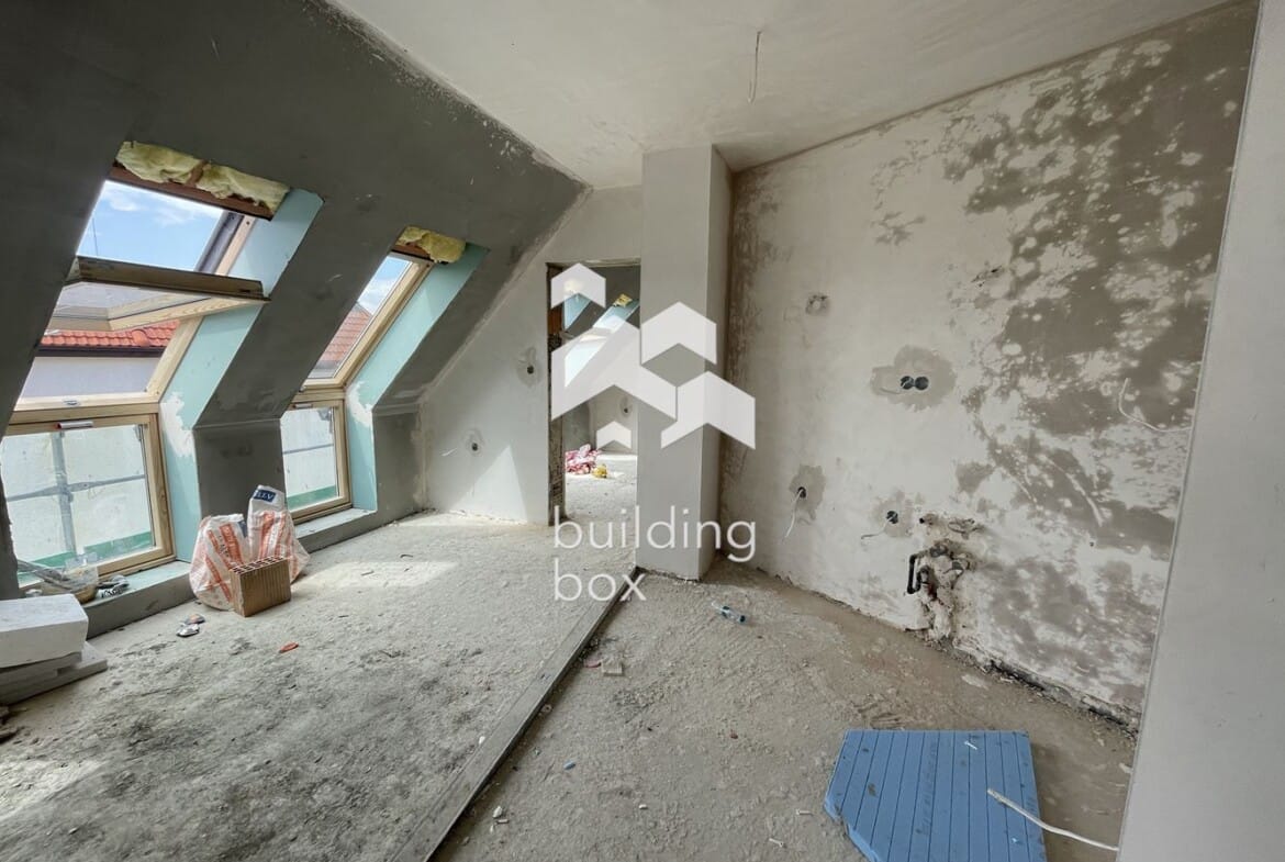 Многостаен мансарден апартамент в новострояща се сграда в кв. Левски - 0