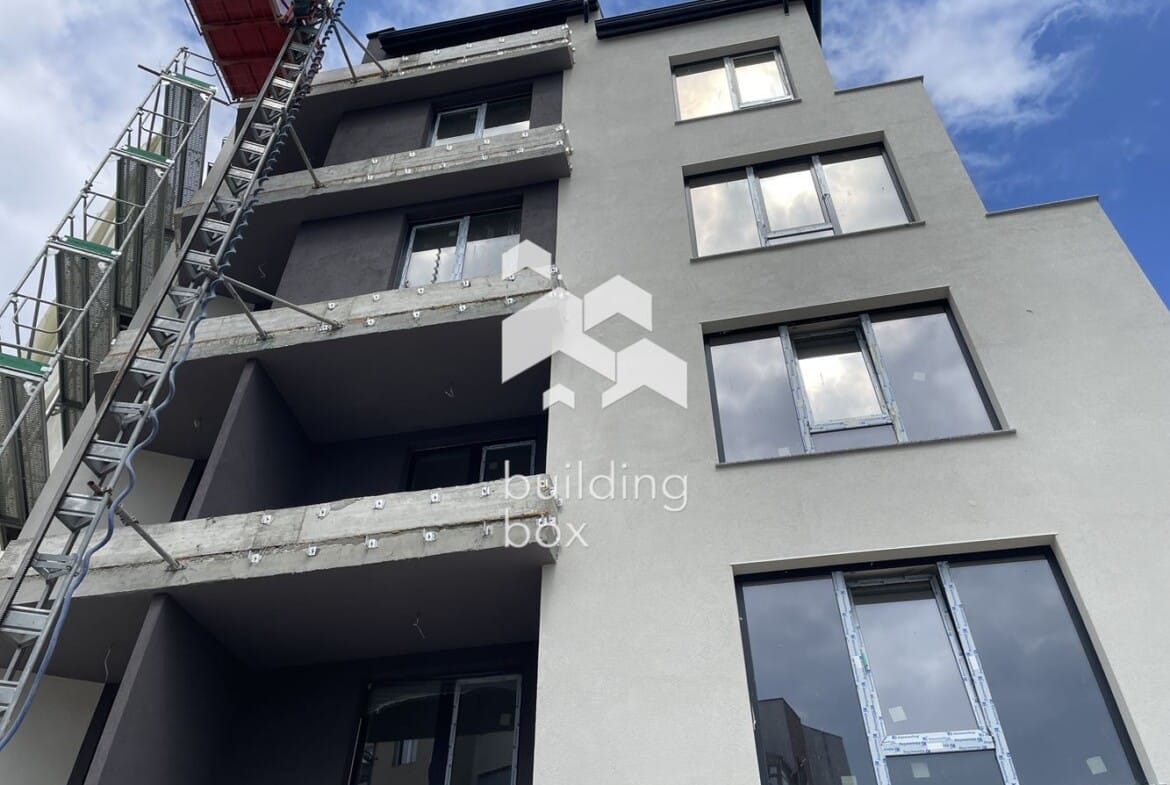 Многостаен мансарден апартамент в новострояща се сграда в кв. Левски - 0