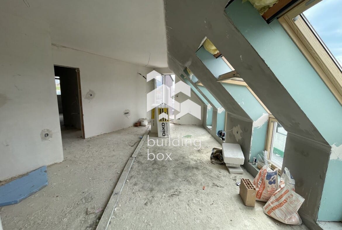 Многостаен мансарден апартамент в новострояща се сграда в кв. Левски - 0