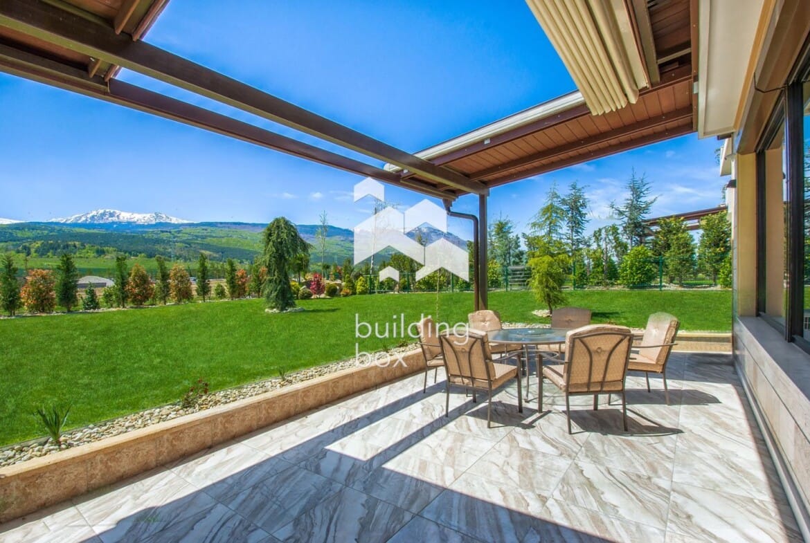 Премиум клас къща под наем в полите на Витоша - 0