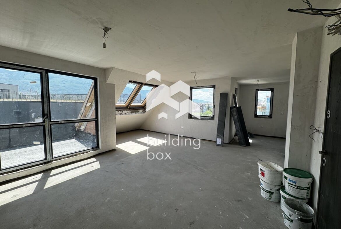 Четиристаен апартамент в кв. Витоша - 0