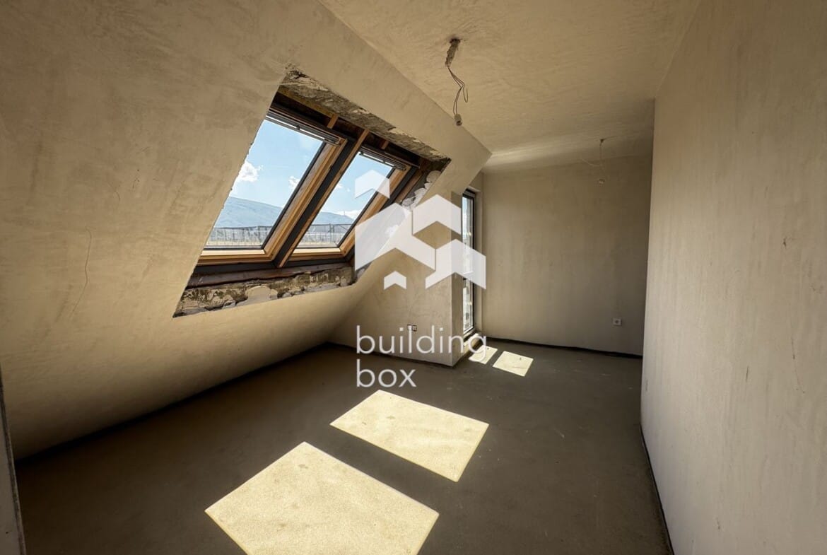 Четиристаен апартамент в кв. Витоша - 0