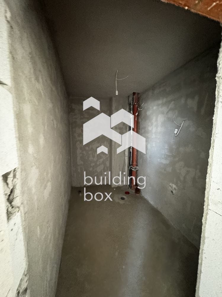 Четиристаен апартамент в кв. Витоша - 0