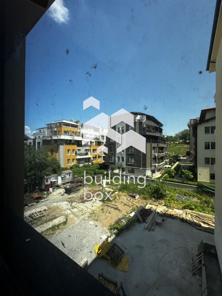 Тристаен апартамент в кв. Витоша - 0