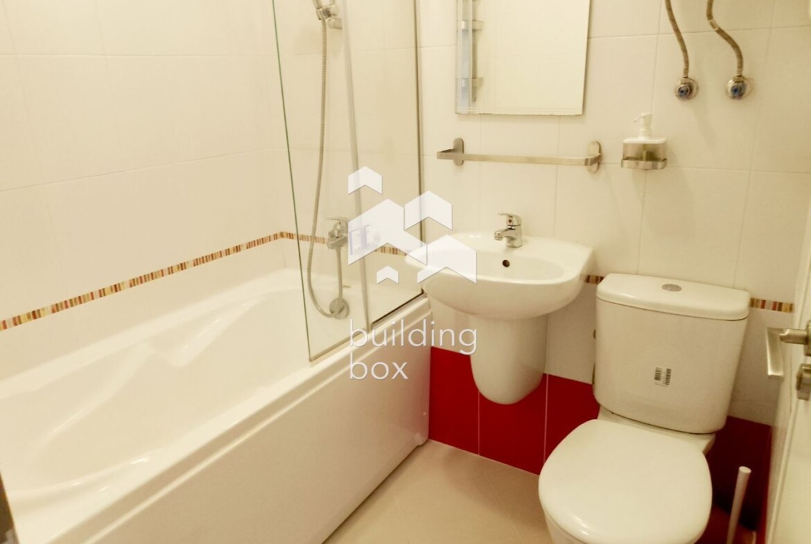 Уютен тристаен апартамент в кв. Оборище - 0