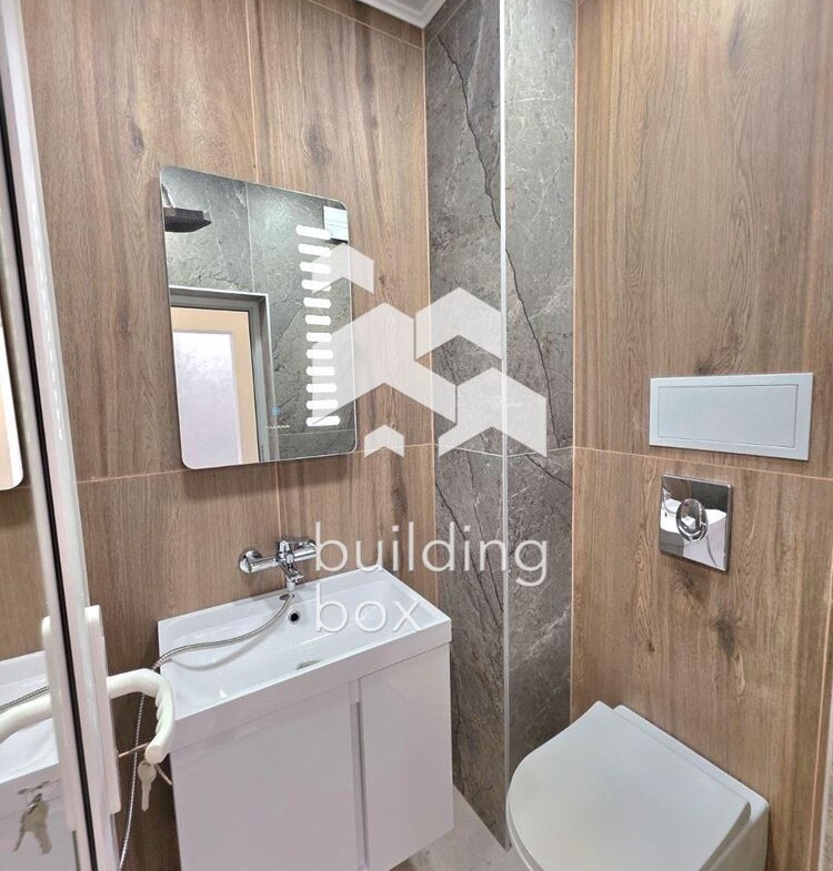 3-стаен - Варна, Зимно кино Тракия - 0