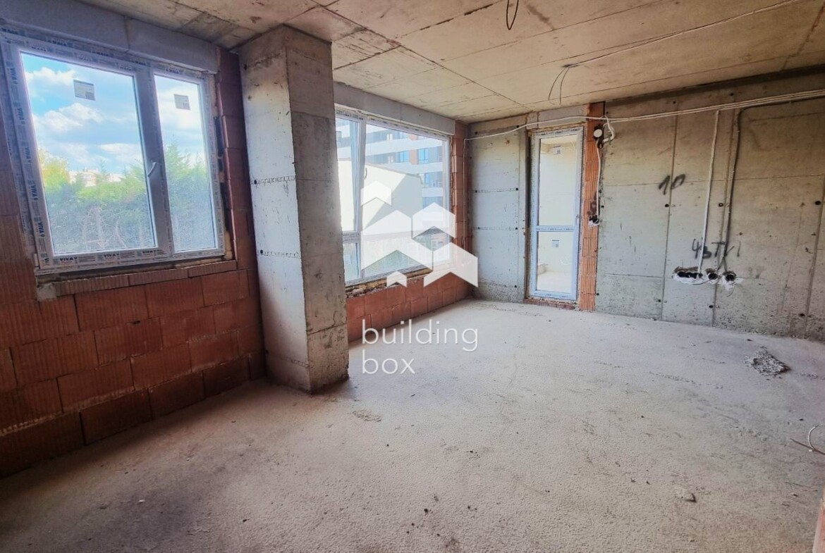 Двустаен източен апартамент в сграда с Акт 14! - 0