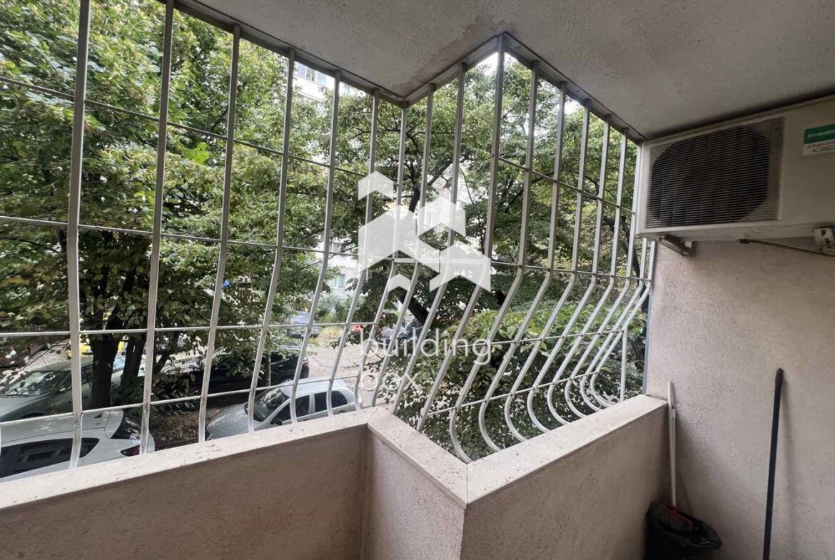 Офис под наем в Лагера - 0