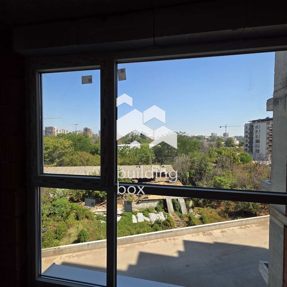 Двустаен апартамент - кв. Южен - 0