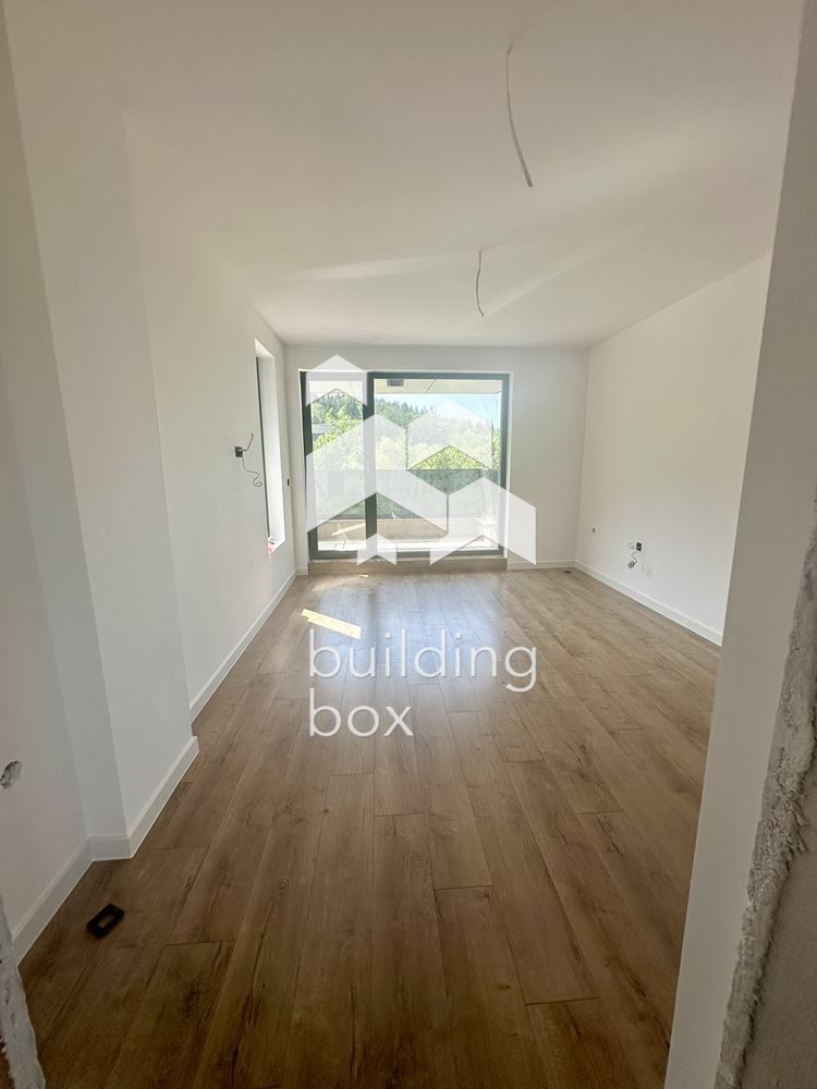 Къща в Бистрица - 0