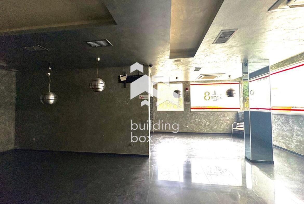 Заведение под наем в жк. Овча купел 2 - 0