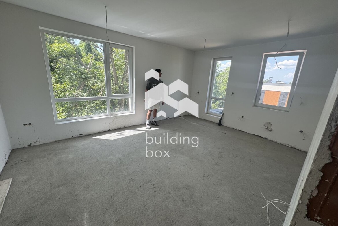 Двустаен апартамент в ж.к. Бояна - 0