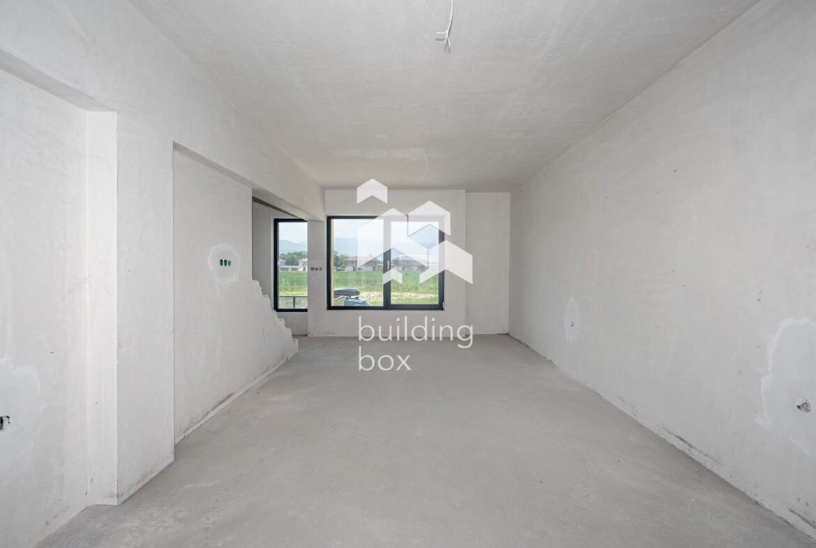 Двуетажна къща с АКТ 16 - кв. Западен - 0