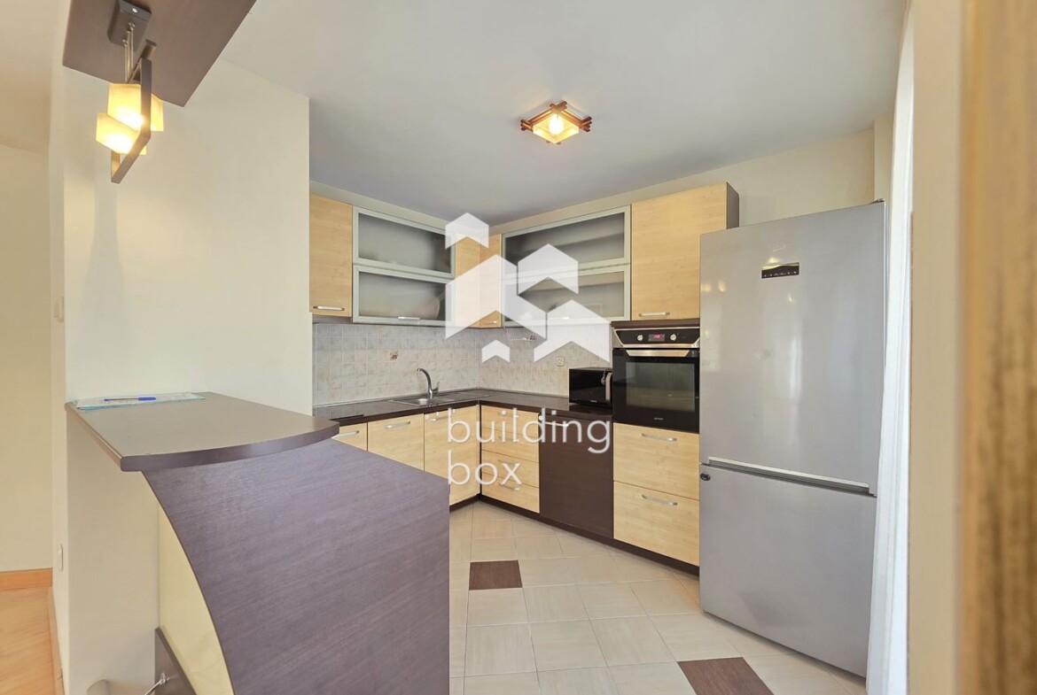 Просторен многостаен апартамент в Лозенец - 0