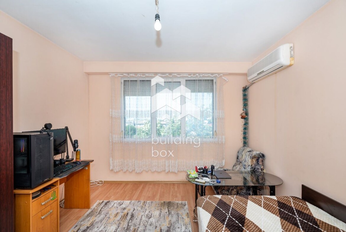 Двустаен апартамент - кв. "Христо Смирненски" - 0