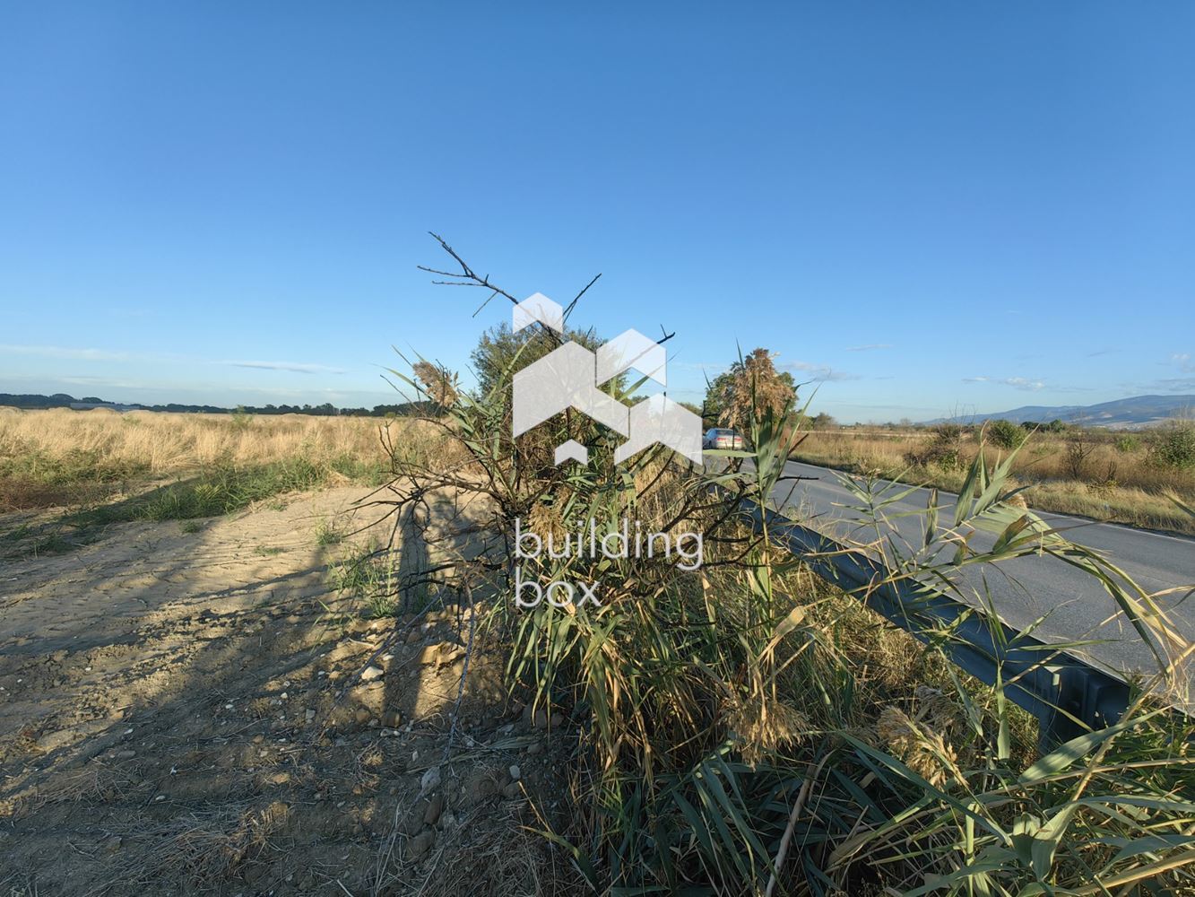 Парцел на главен път за промишлено строителство до гр. Пловдив - 0