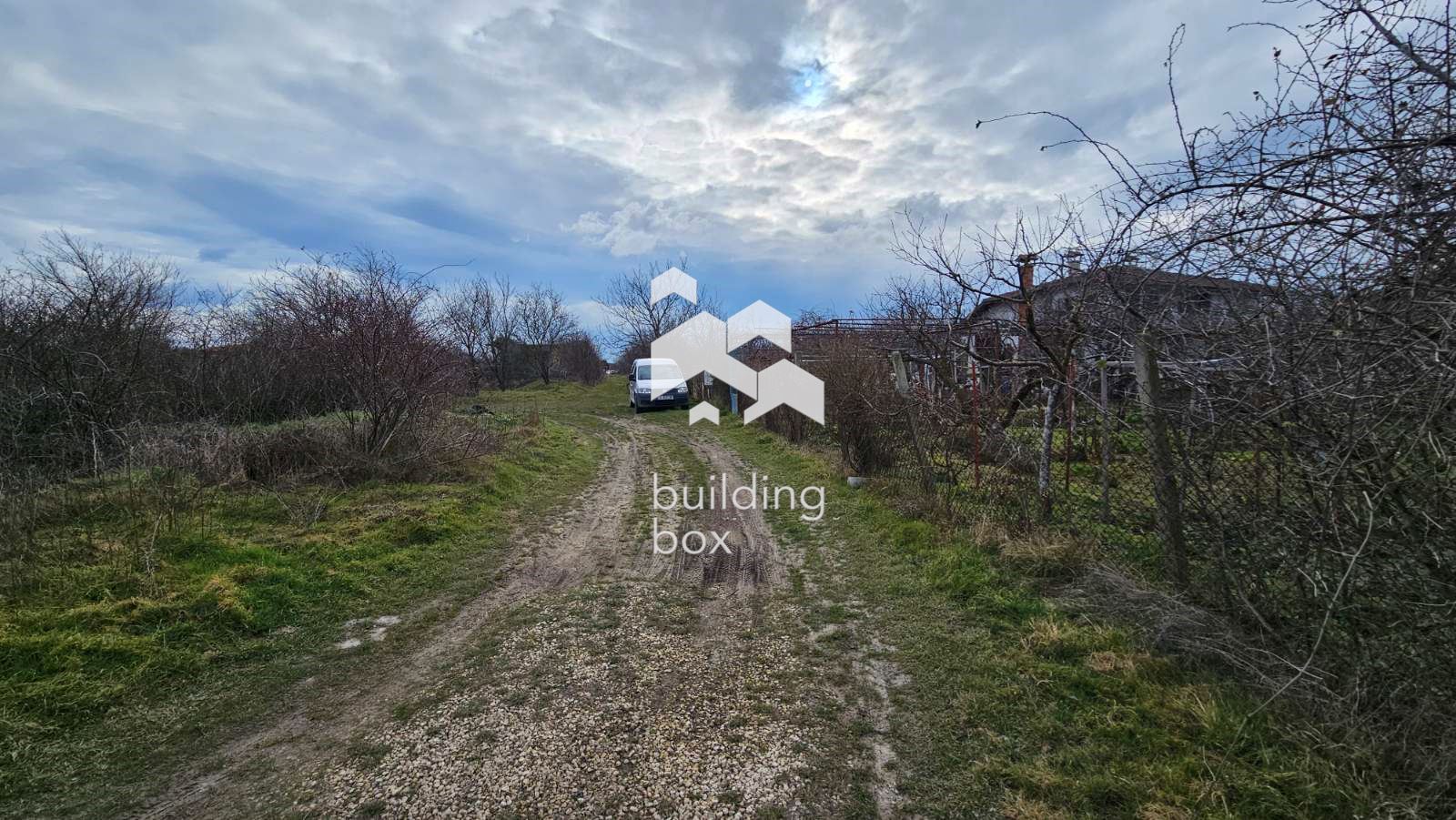 Парцел Перчемлията - 588 кв.м. - 0