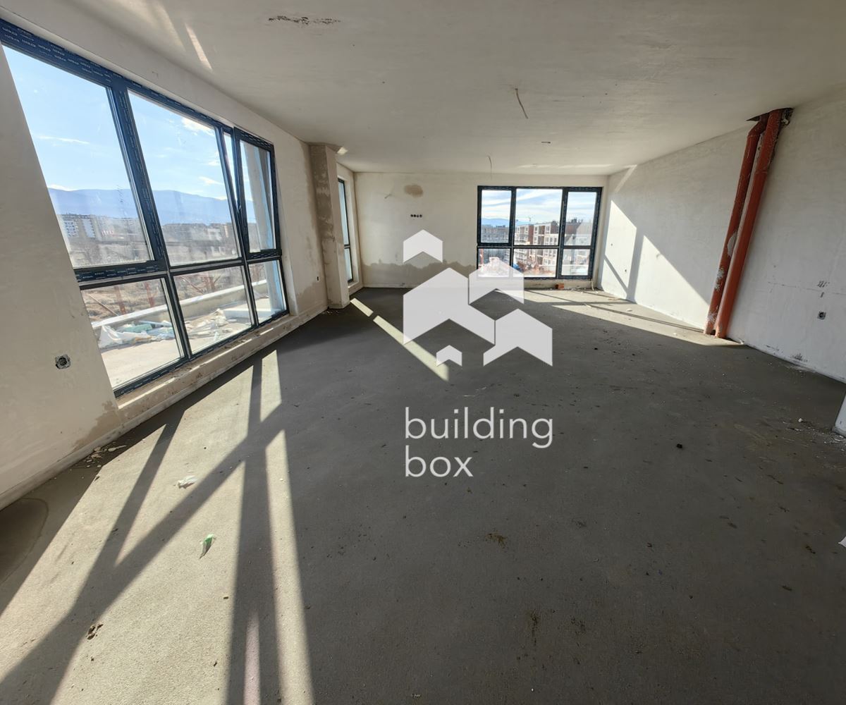 Четиристаен апартамент – кв. Христо Смирненски