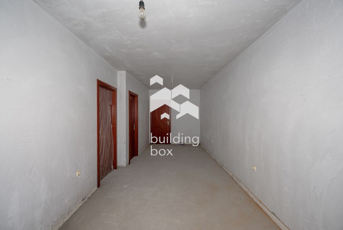 Двустаен апартамент - кв. Кършияка - 0