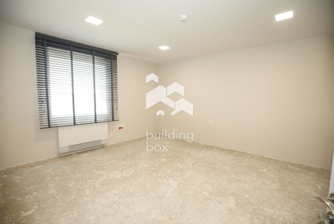 Луксозна Офис Сграда на Околовръстен Път - 0