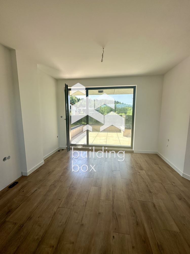 Къща в Бистрица - 0