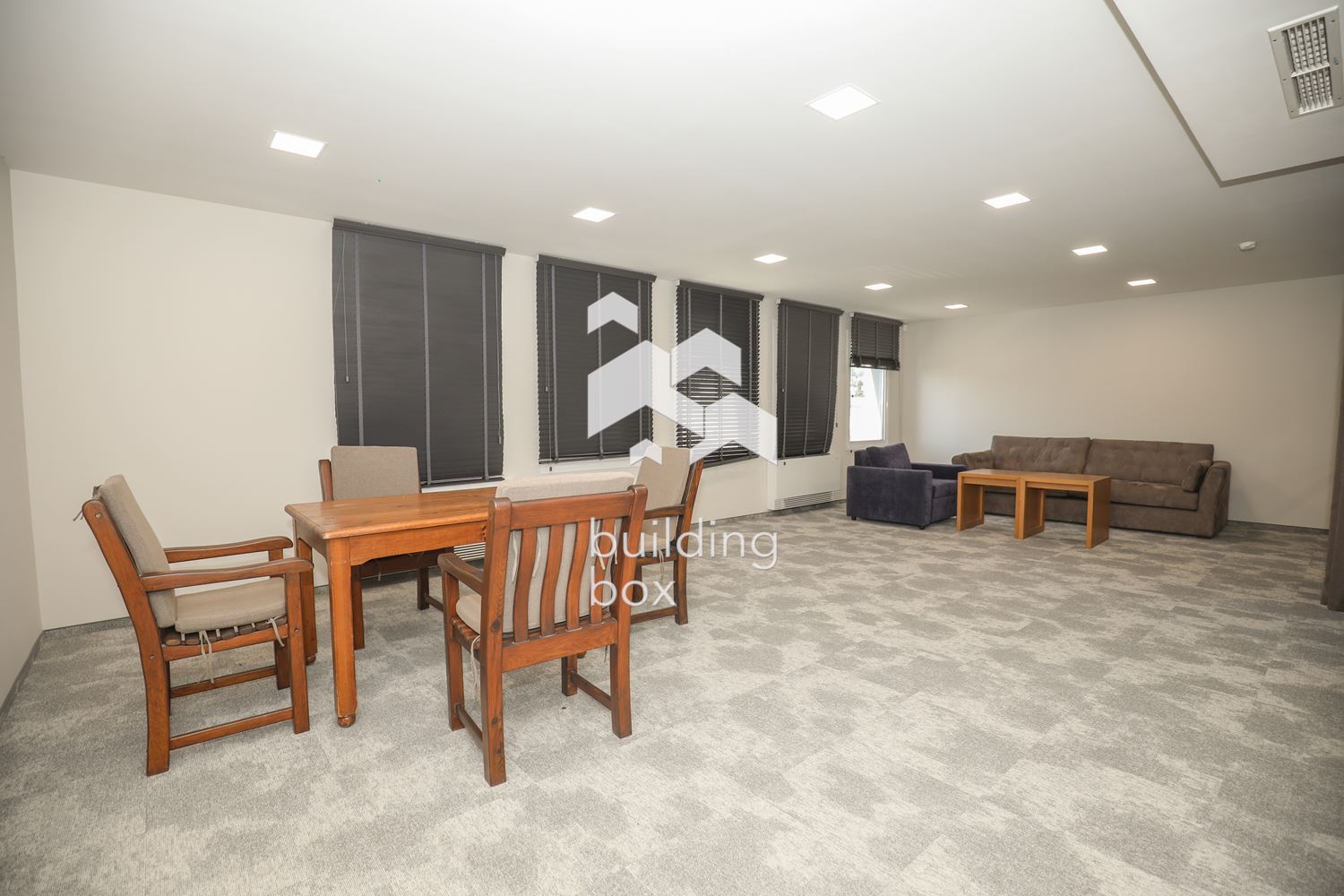 Луксозна Офис Сграда на Околовръстен Път - 0