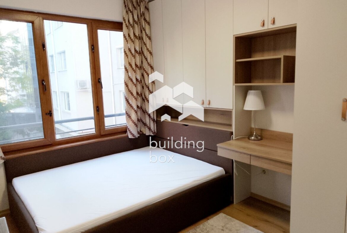 Уютен тристаен апартамент в кв. Оборище - 0