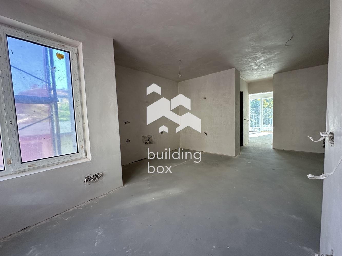 Тристаен апартамент в Център - 0