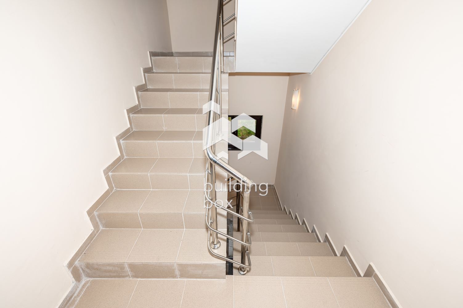 Хотел с 10 помещения за нощувки - гр. Батак - 0