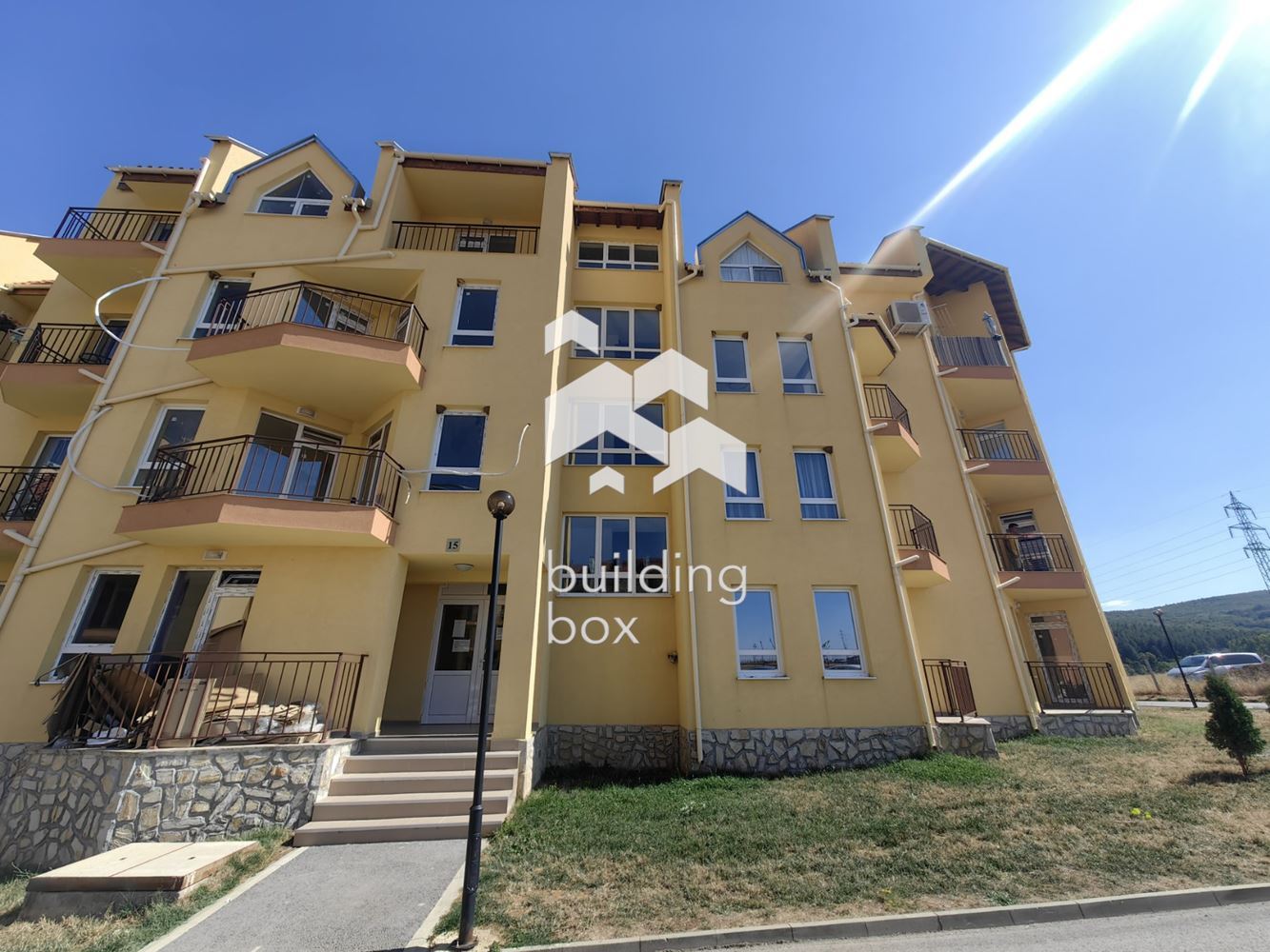 Продава двустаен апартамент