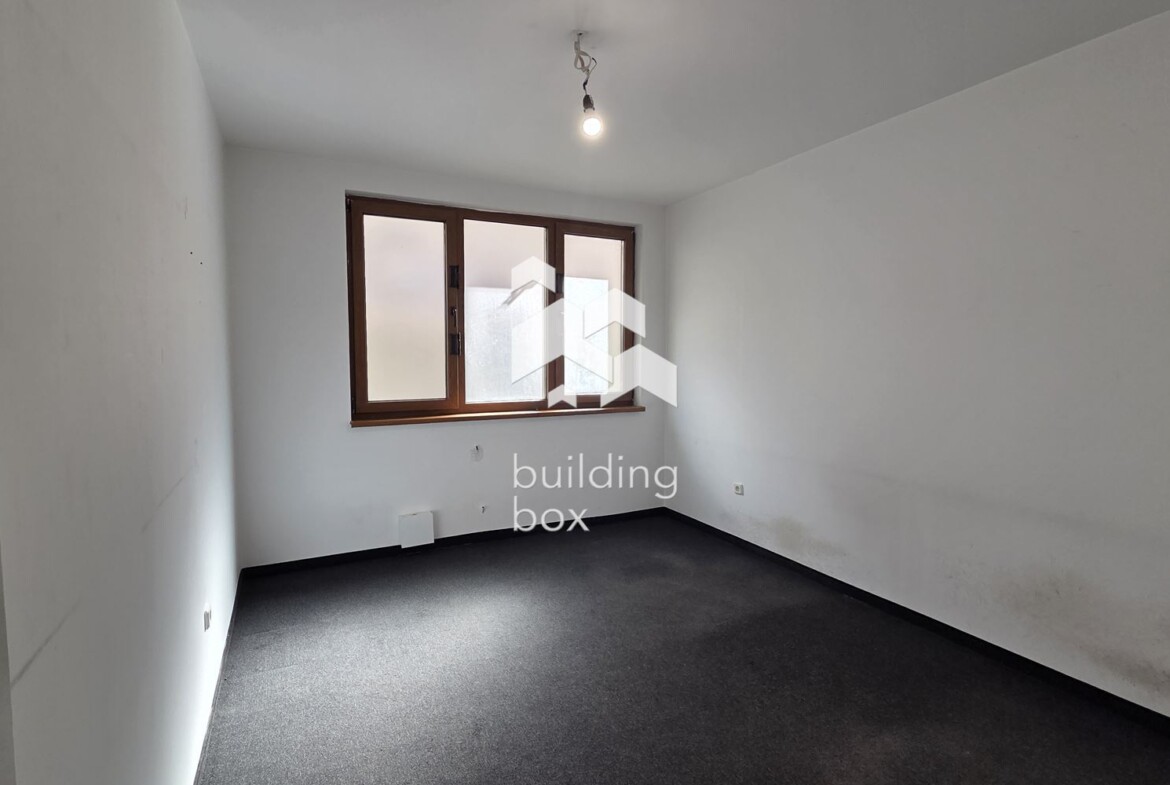 3-стаен апартамент в Гео Милев - 0